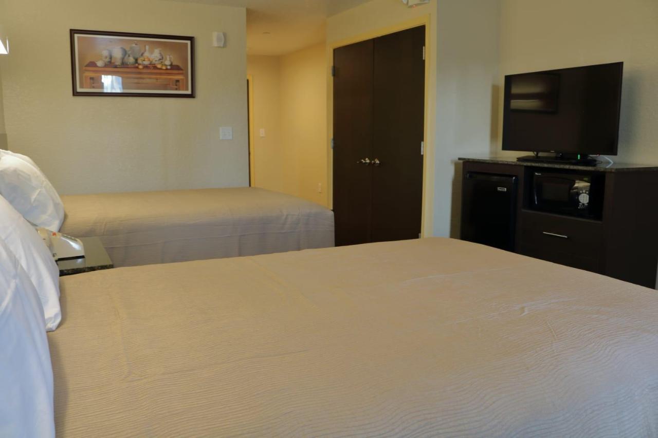 Pioneer Inn Royal Palm Beach Luaran gambar